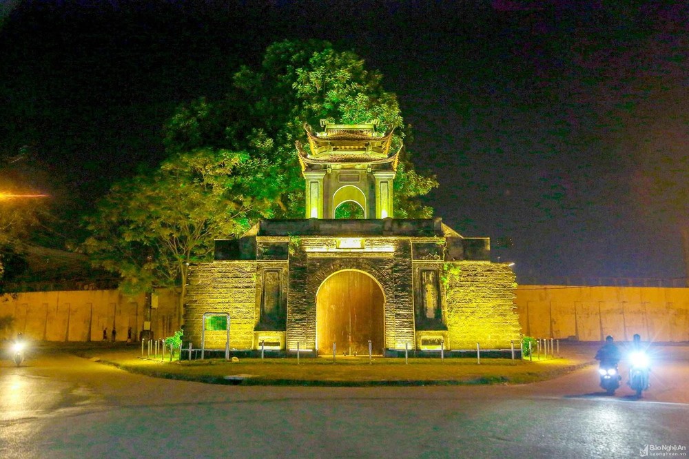 Anh-tin-bai