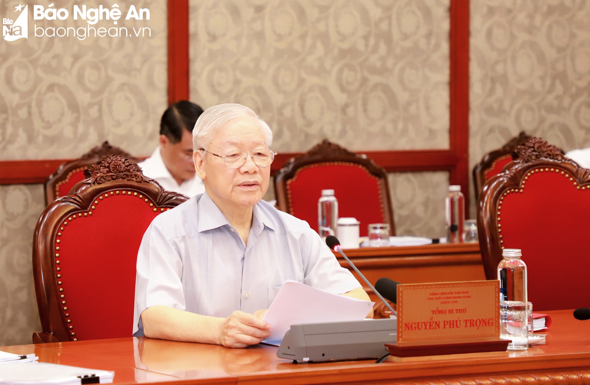 Anh-tin-bai