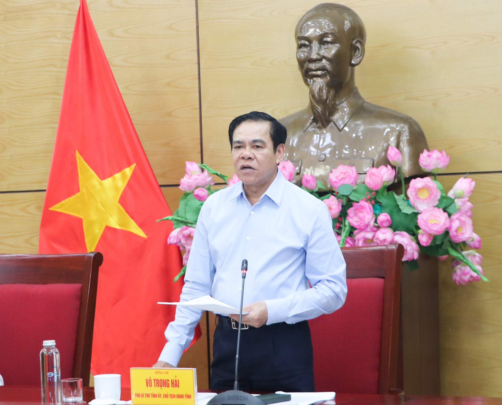 Anh-tin-bai