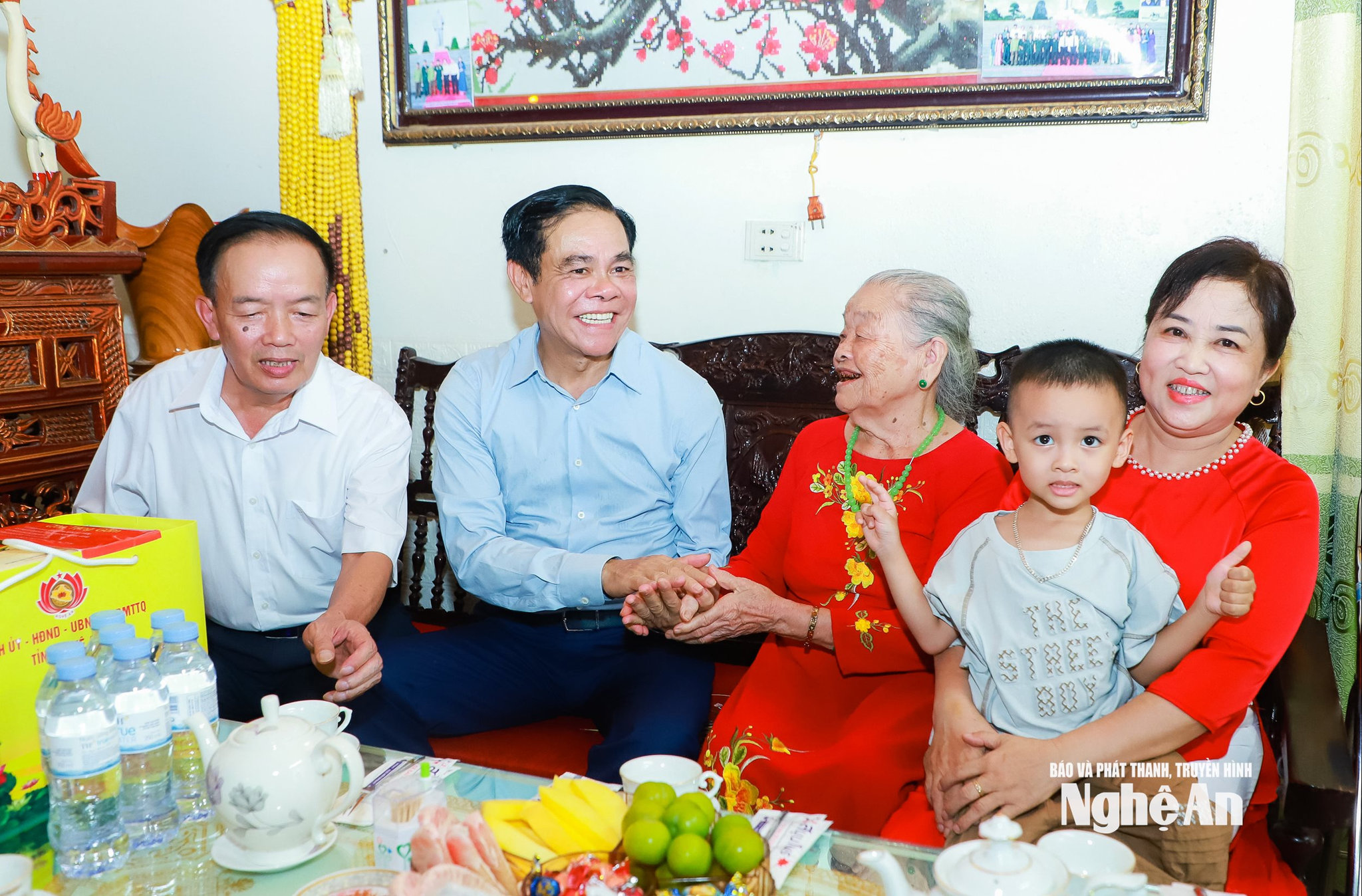 Anh-tin-bai