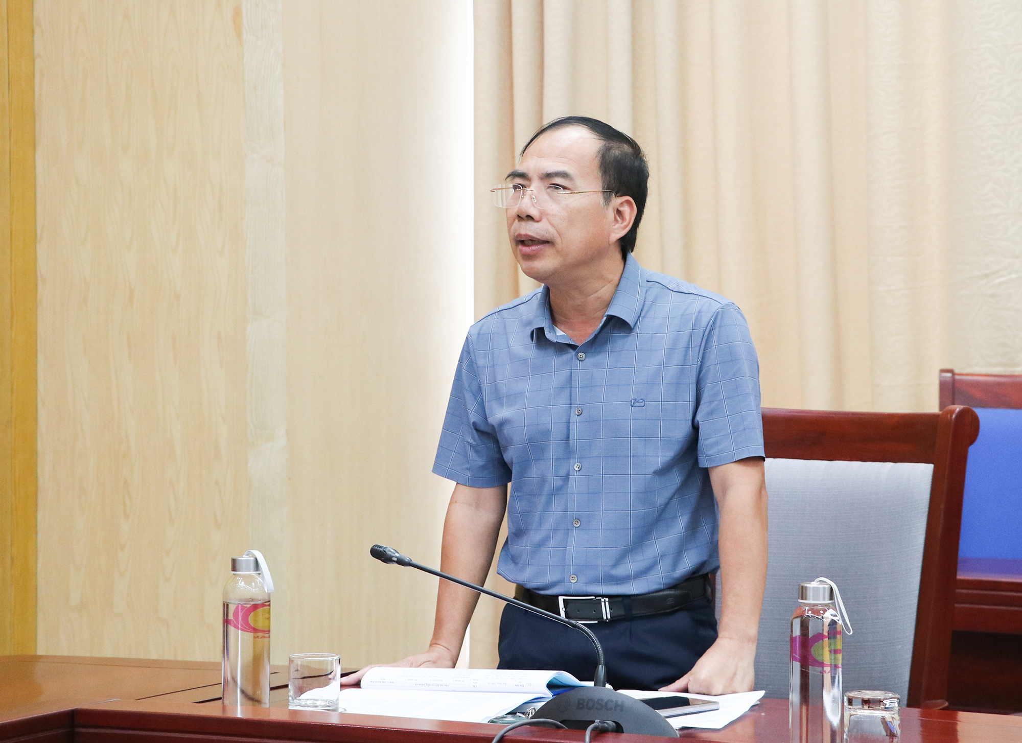 Anh-tin-bai