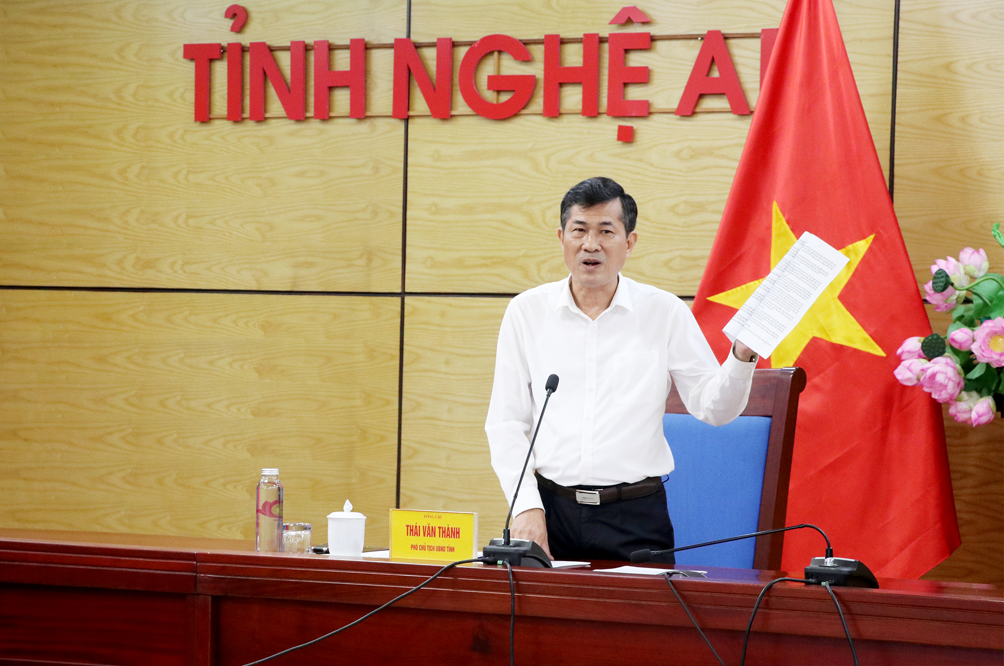 Anh-tin-bai