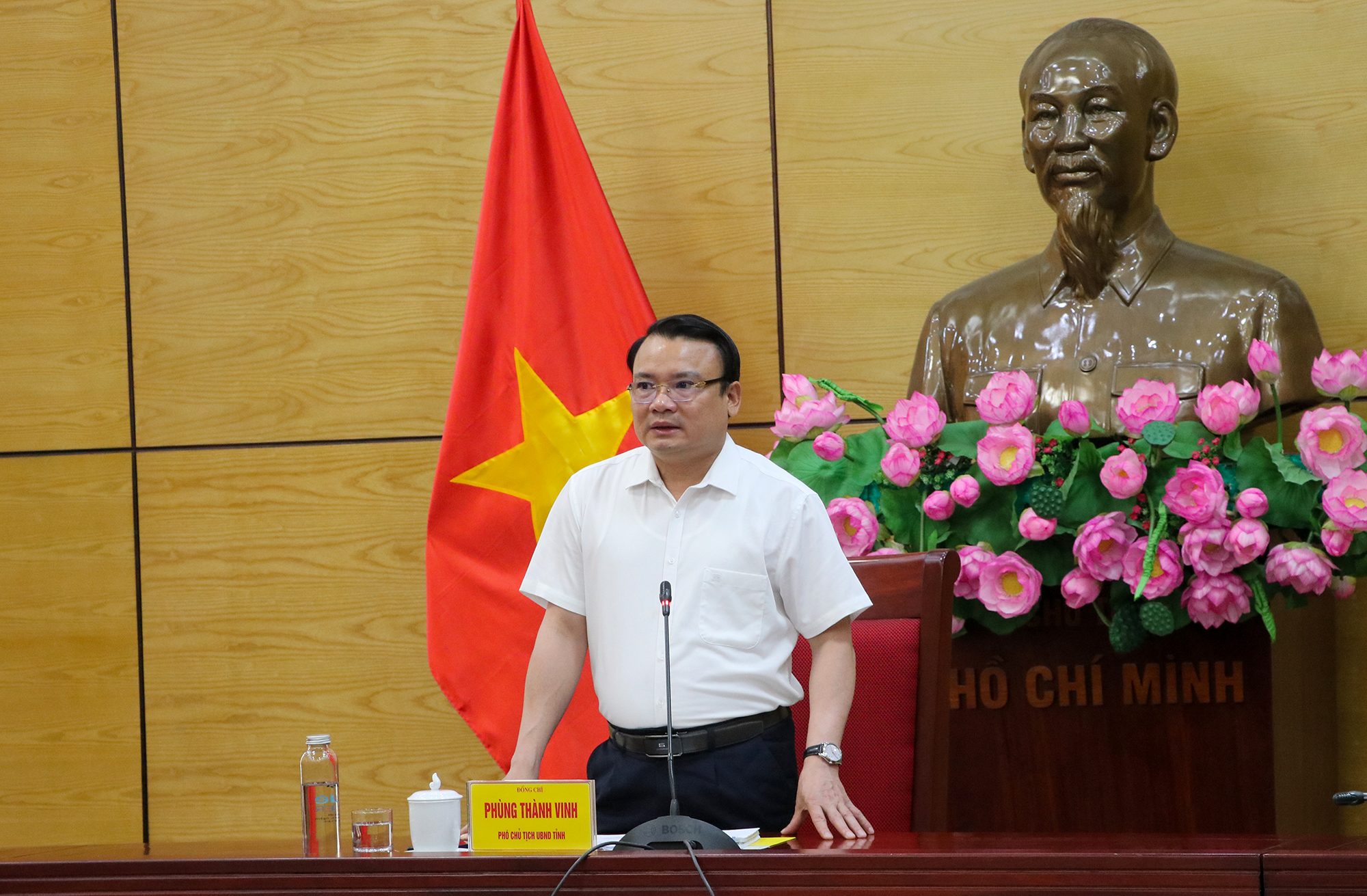 Anh-tin-bai
