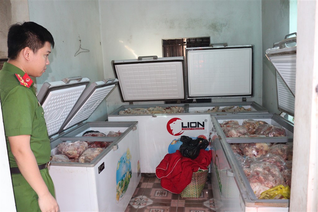Anh-tin-bai
