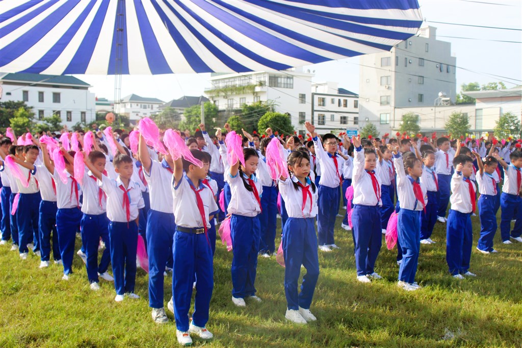 Anh-tin-bai