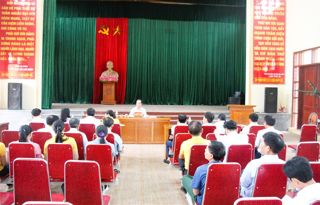 Anh-tin-bai