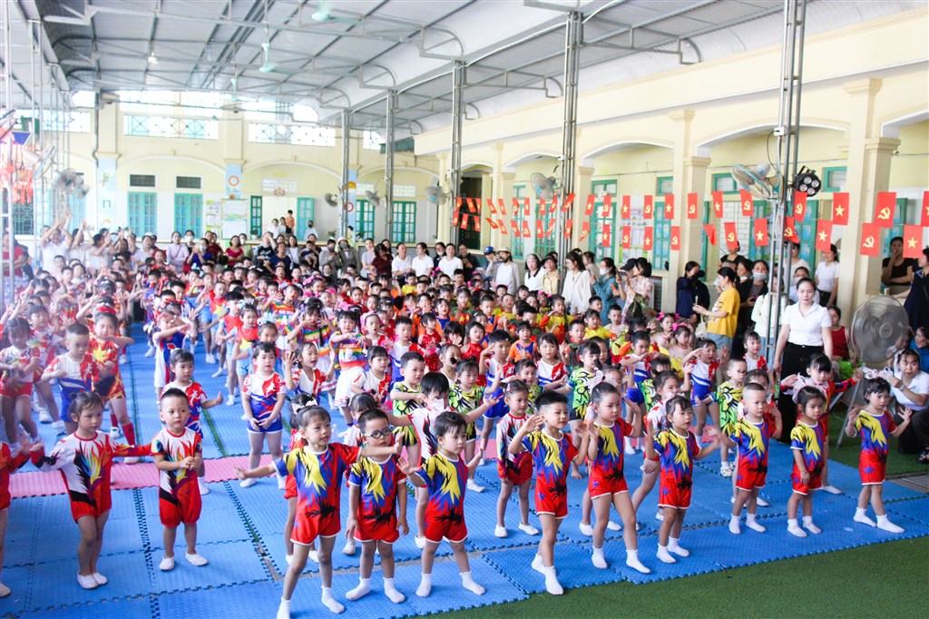 Anh-tin-bai