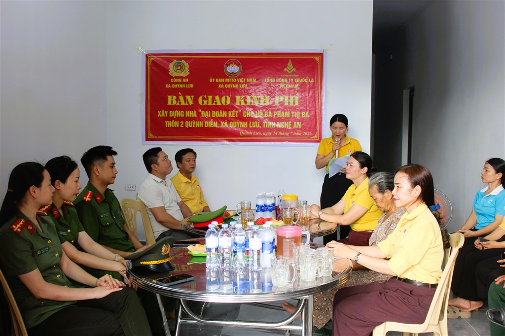 Anh-tin-bai