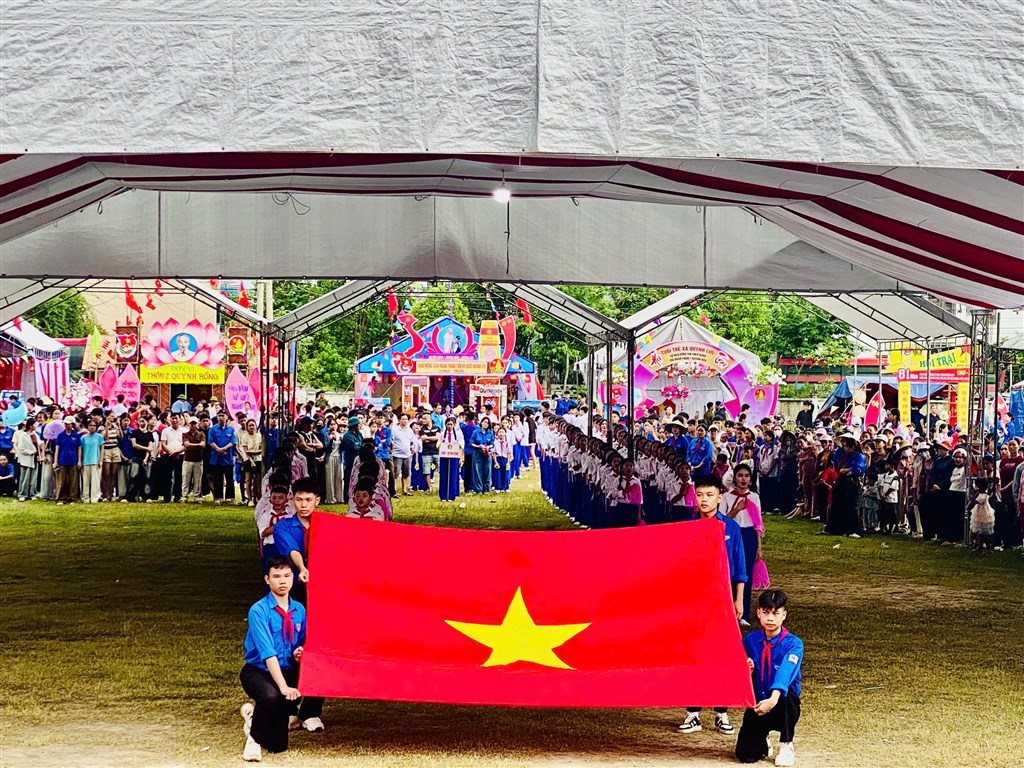 Anh-tin-bai