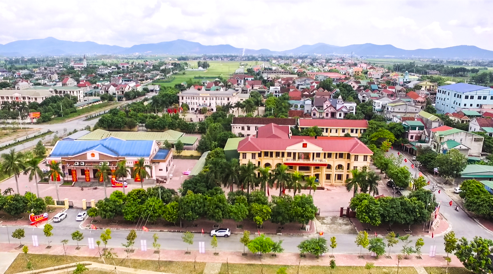 Anh-tin-bai