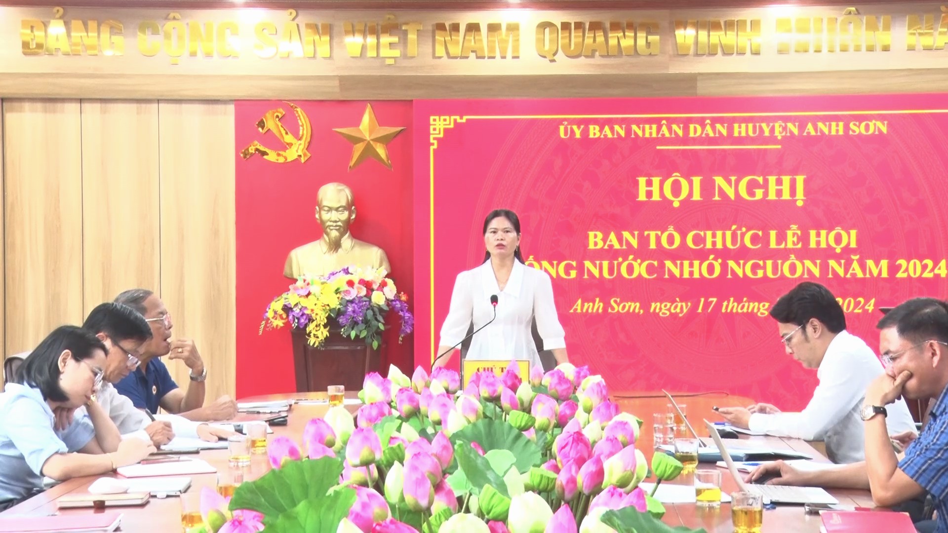 Anh-tin-bai