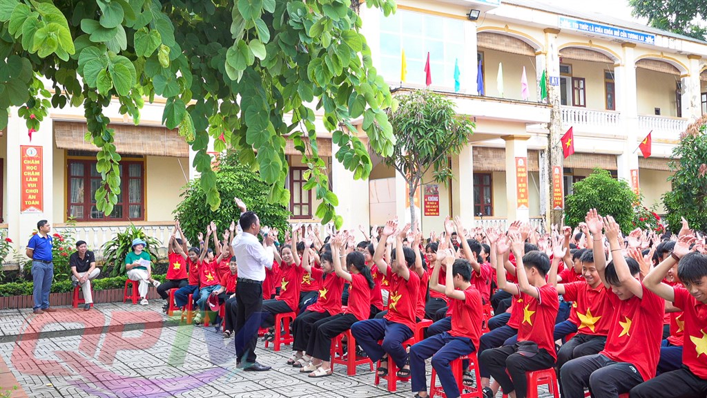 Anh-tin-bai