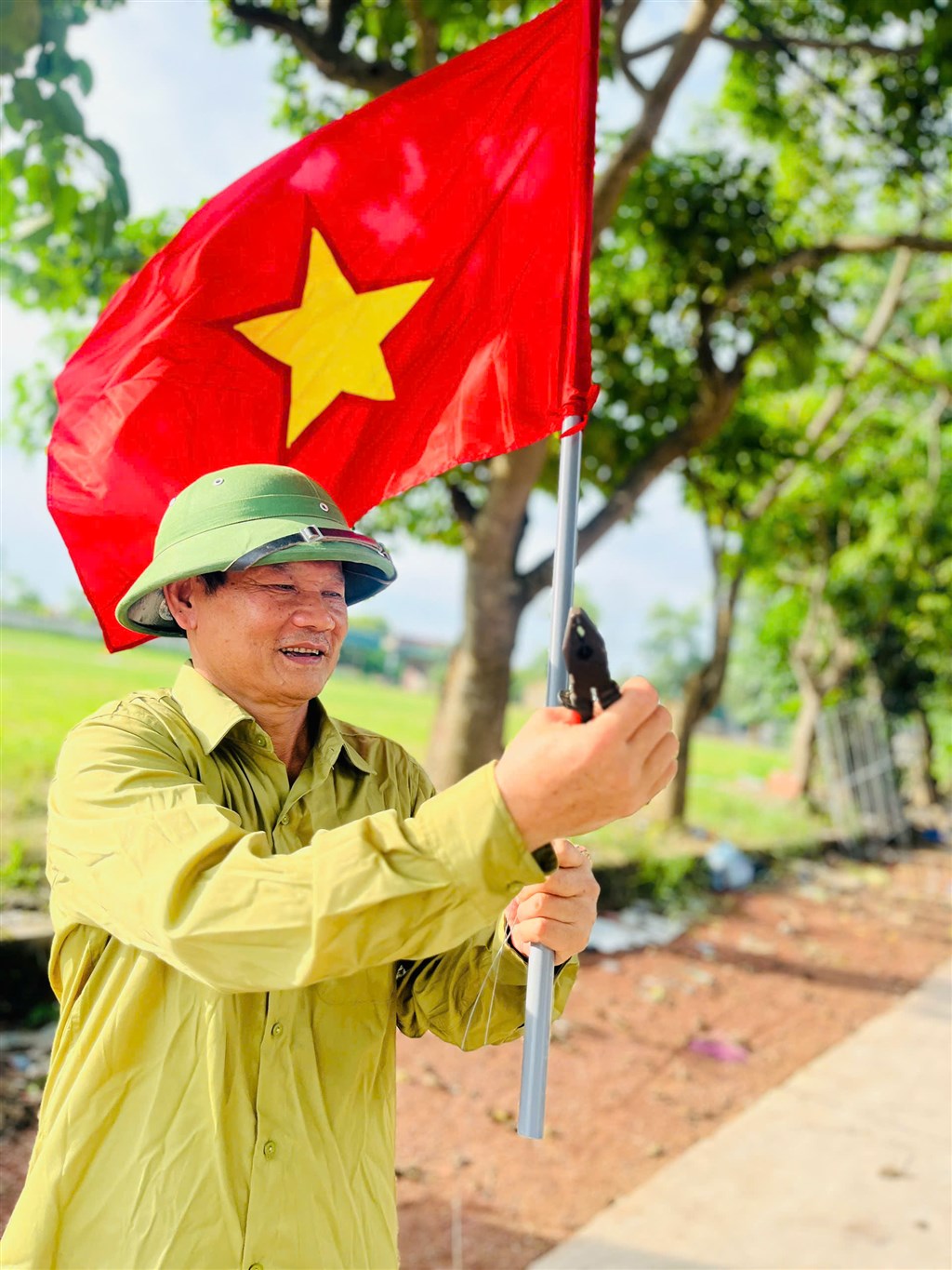 Anh-tin-bai