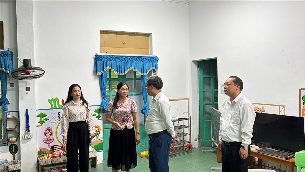 Anh-tin-bai