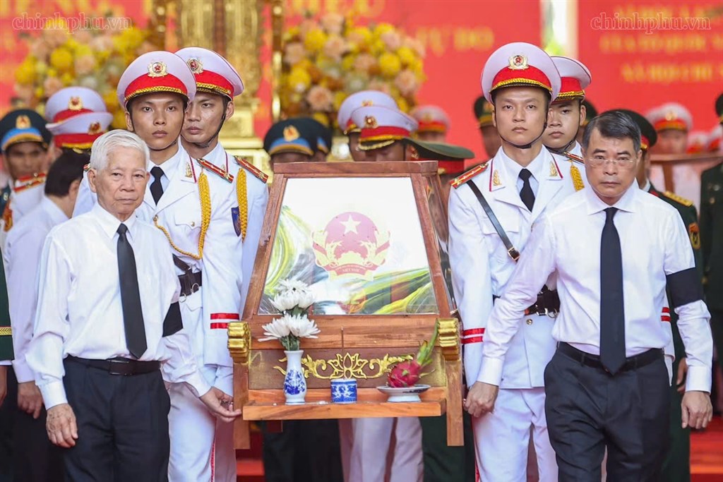 Lễ viếng, truy điệu và an táng 731 hài cốt liệt sĩ tại Thành phố Hồ Chí Minh