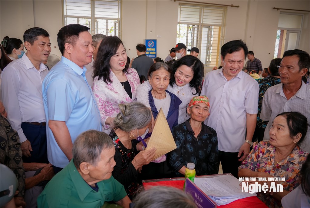 Bộ Y tế, tỉnh Nghệ An tổ chức Lễ ra quân Chiến dịch khám sức khỏe, sàng lọc toàn dân năm 2026