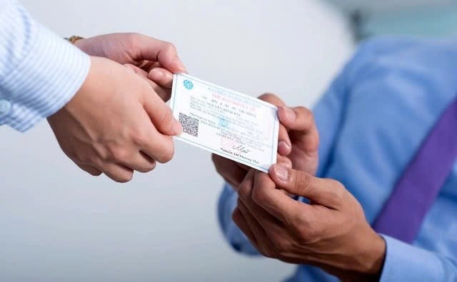 Người từ 18 tuổi trở lên khi khám sức khỏe định kỳ được làm những gì?