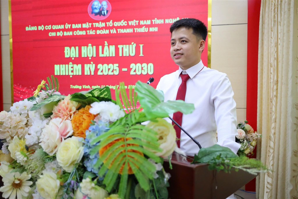 Anh-tin-bai