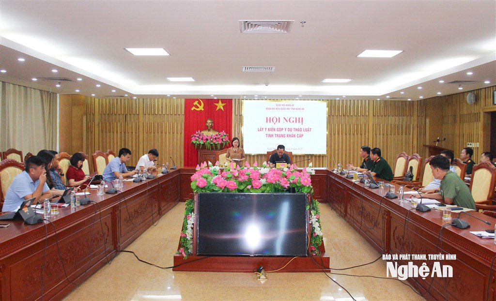 Đoàn Đại biểu Quốc hội tỉnh Nghệ An lấy ý kiến góp ý dự thảo Luật Tình trạng khẩn cấp