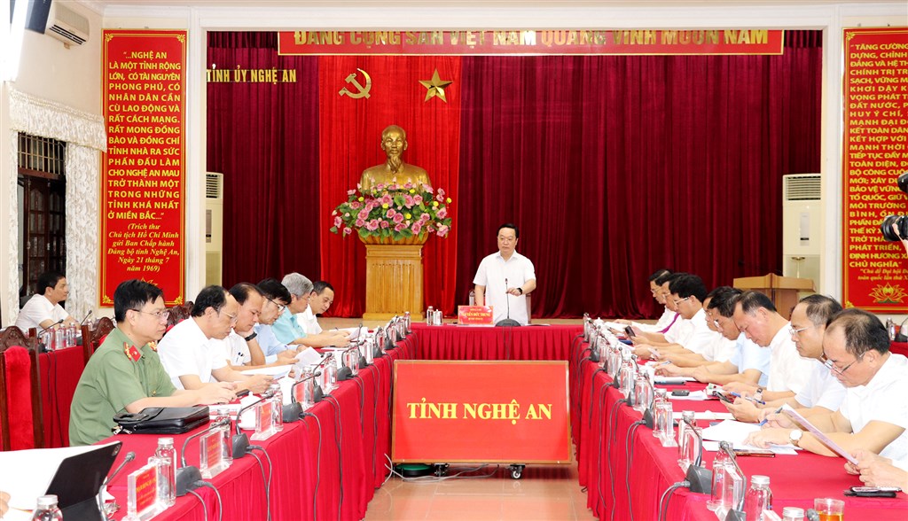 Ban Thường vụ Tỉnh ủy họp phiên thường kỳ tháng 7/2025