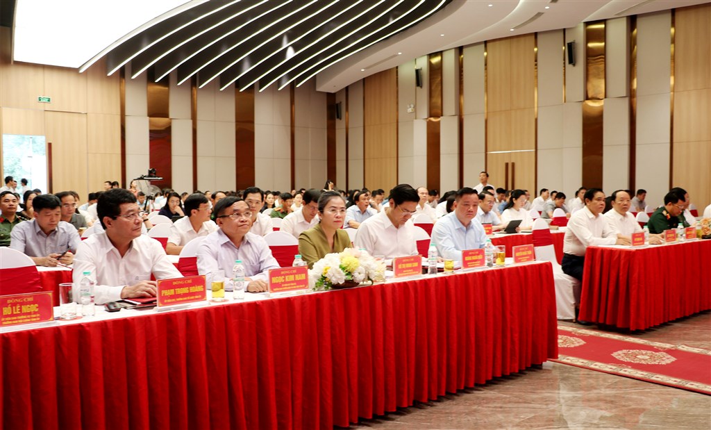 Nâng cao chất lượng đội ngũ cán bộ, công chức xã, phường của tỉnh Nghệ An giai đoạn 2026-2030