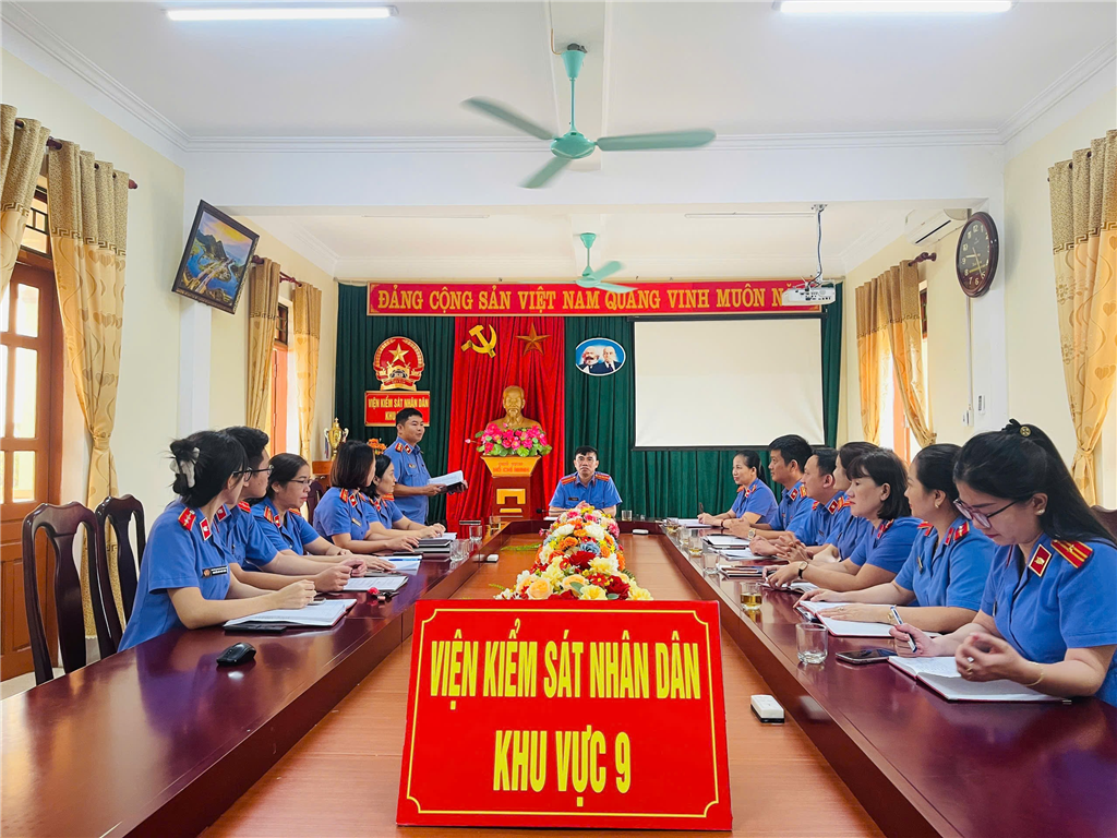 Viện kiểm sát nhân dân khu vực 9, tỉnh Nghệ An tổ chức sinh hoạt chuyên đề: “Sử dụng Macro để thống nhất định dạng trong soạn thảo văn bản”
