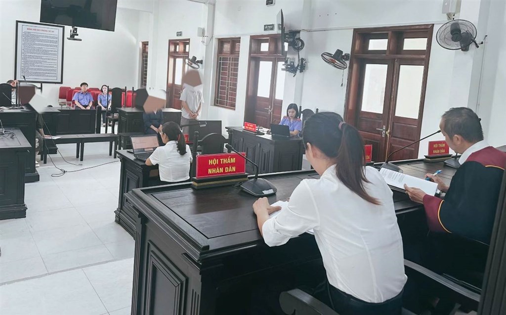 Anh-tin-bai