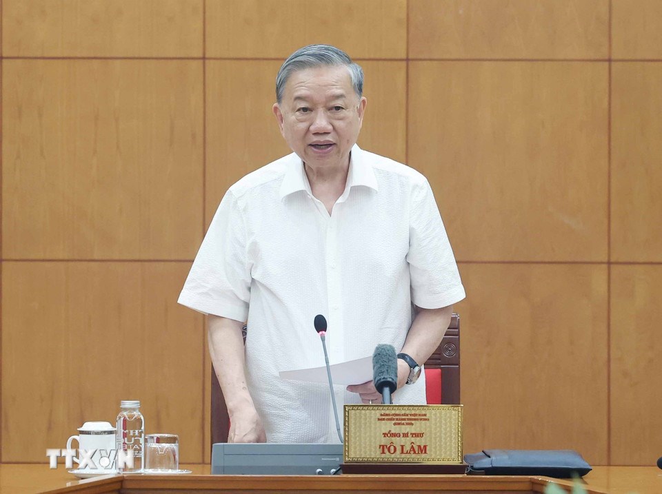 Tổng Bí thư: Văn kiện Đại hội 14 phải là lời cam kết mạnh mẽ trước nhân dân