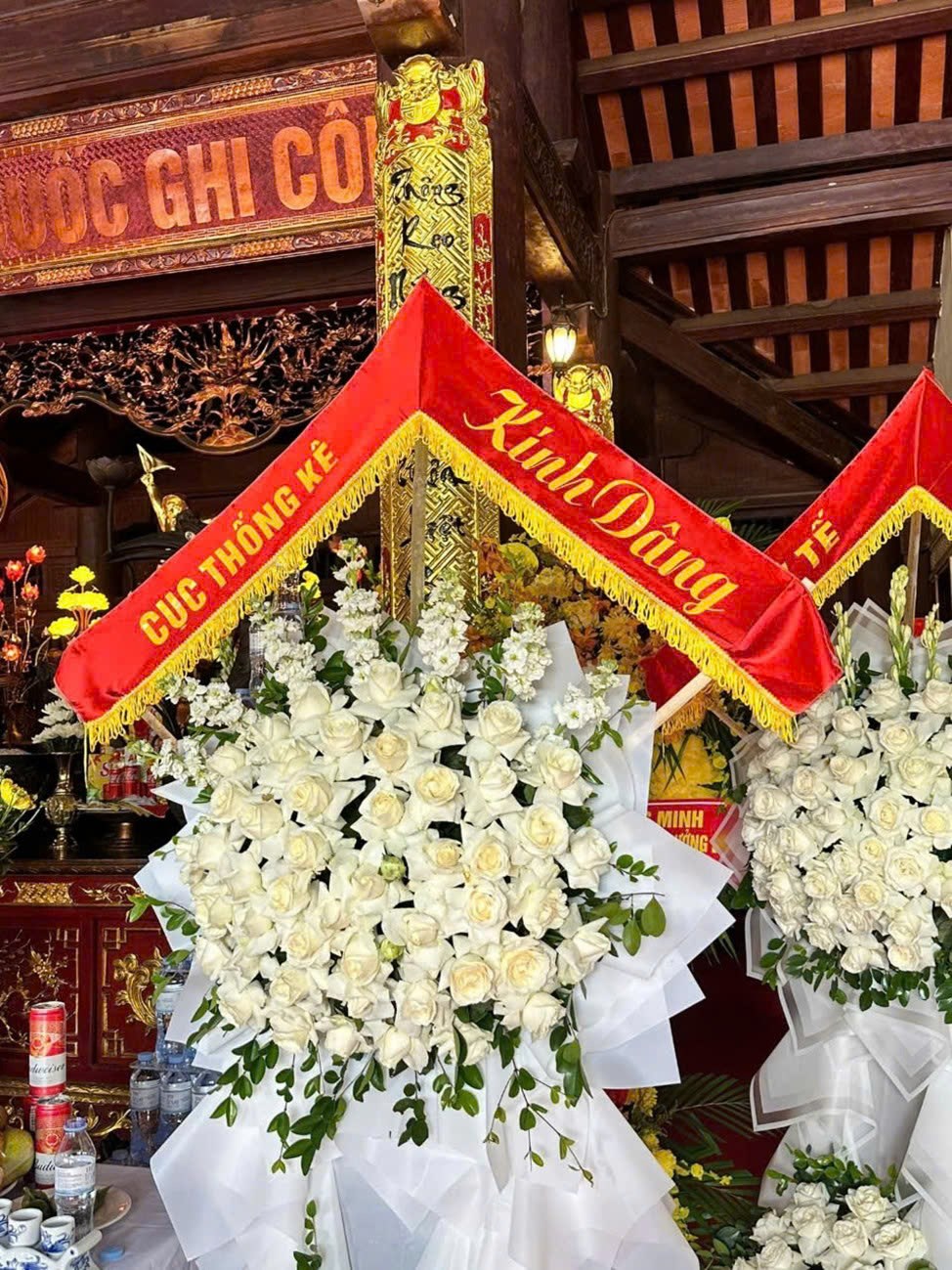 Ngành Thống kê tổ chức dâng hương tưởng niệm nhân  Kỷ niệm 78 năm Ngày Thương binh - Liệt sĩ (27/7/1947 - 27/7/2025)