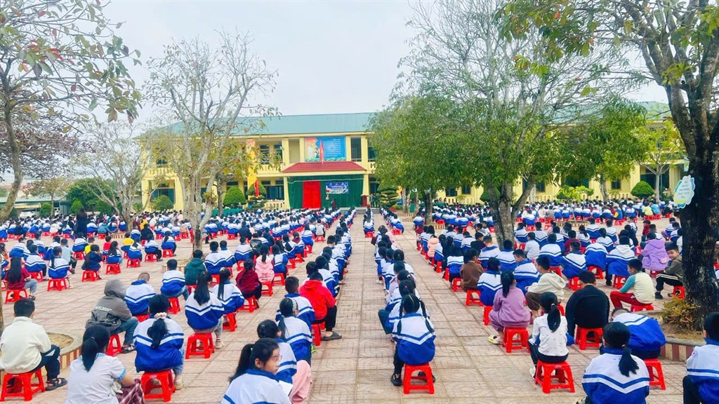 Anh-tin-bai