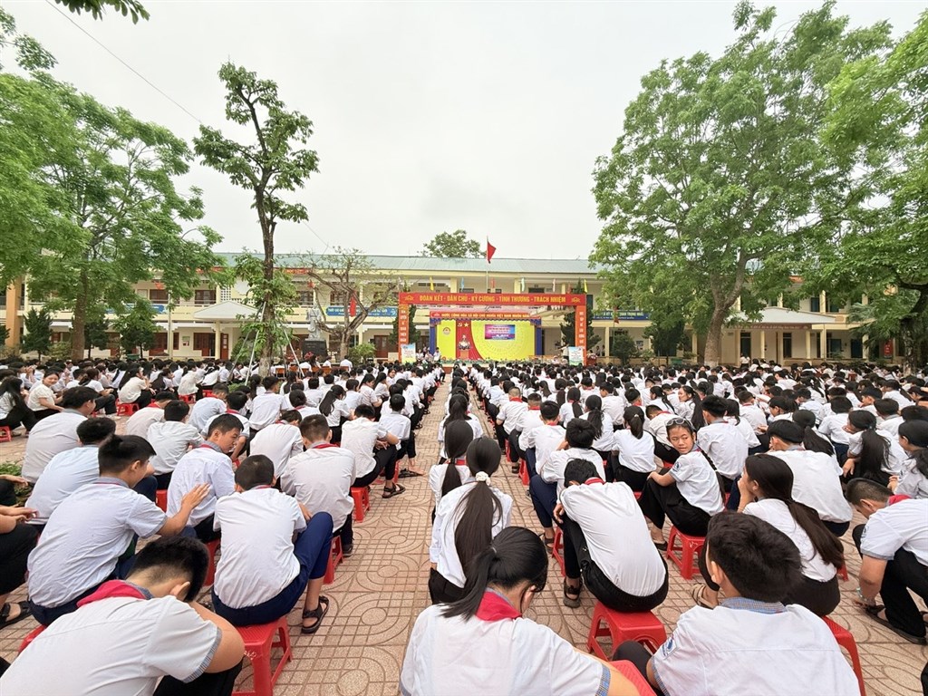 Anh-tin-bai