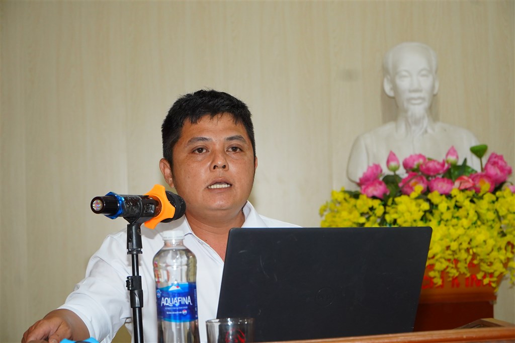 Anh-tin-bai