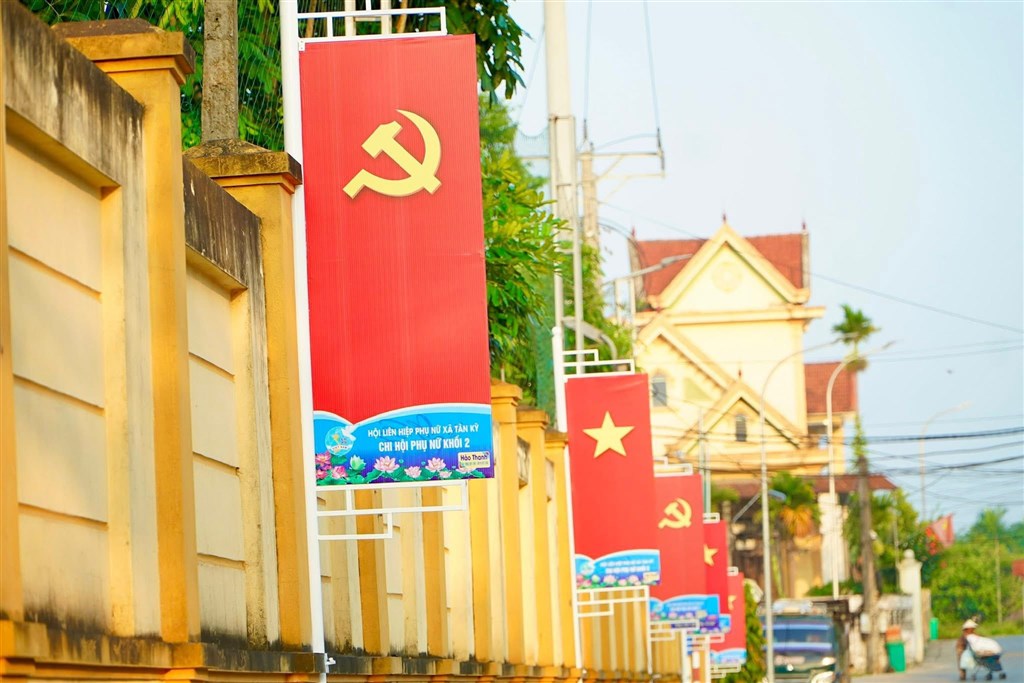 Anh-tin-bai