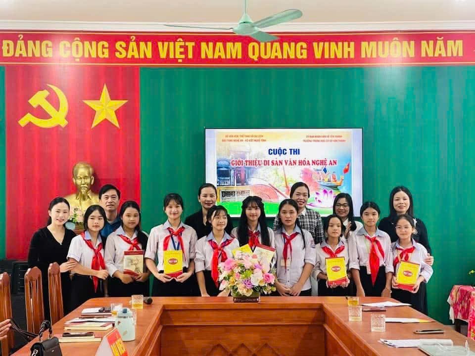 Anh-tin-bai