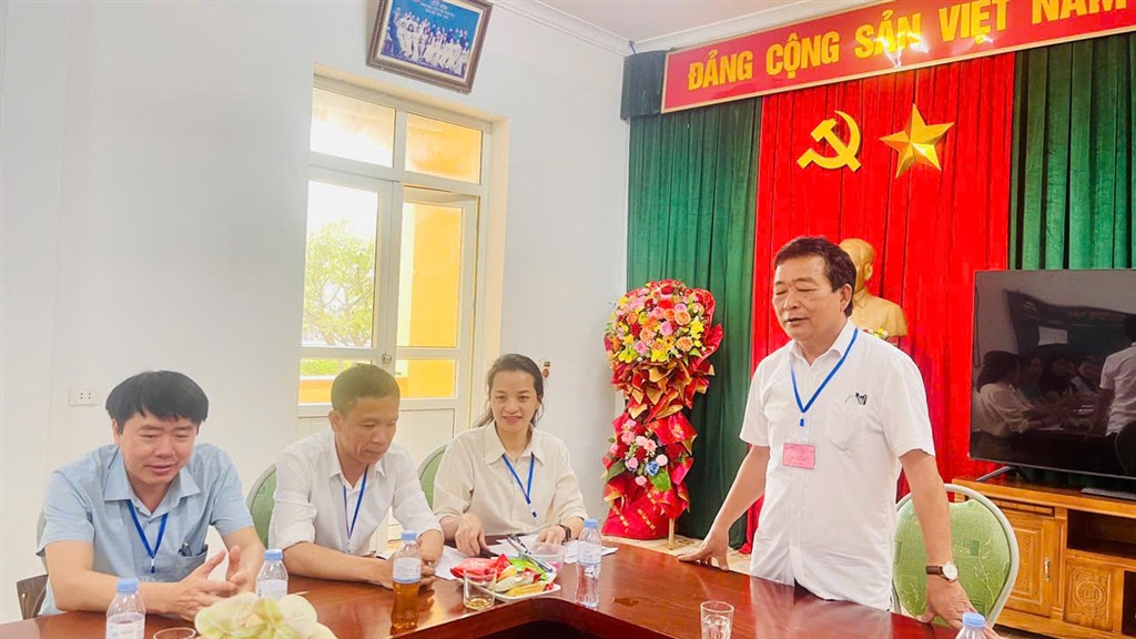 Anh-tin-bai