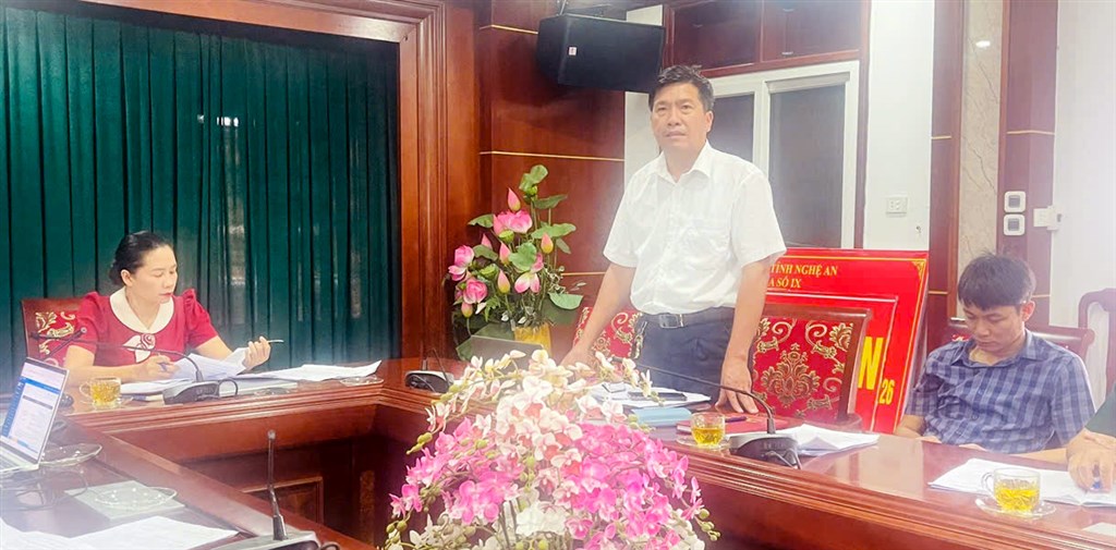 Anh-tin-bai