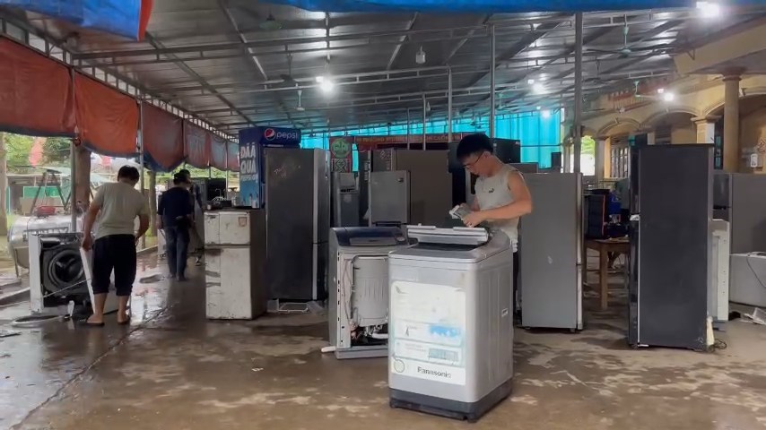 Anh-tin-bai