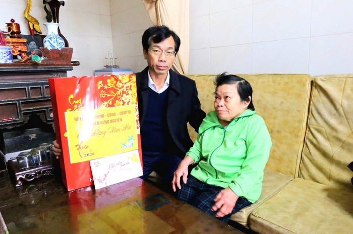 Anh-tin-bai