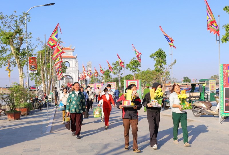 Anh-tin-bai