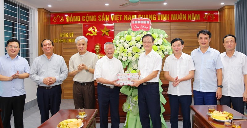 Anh-tin-bai
