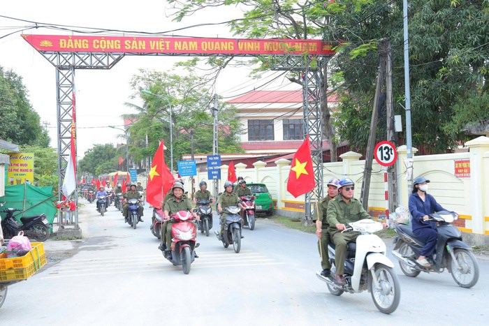 Anh-tin-bai