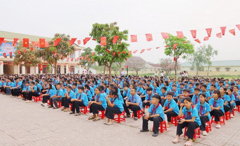 Anh-tin-bai