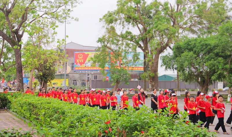 Anh-tin-bai