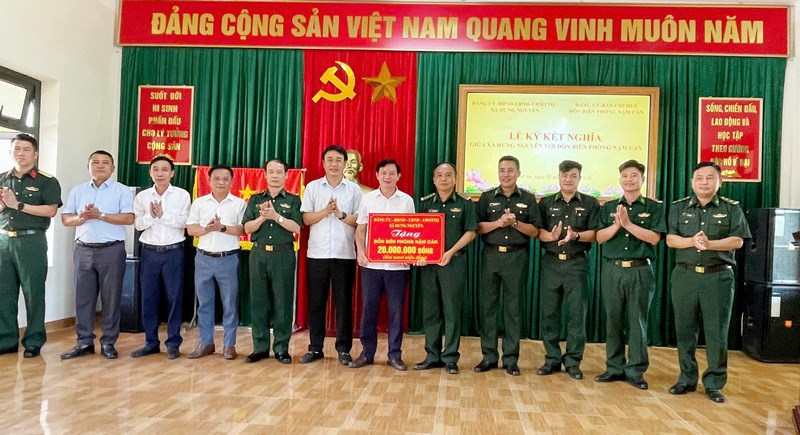 Anh-tin-bai