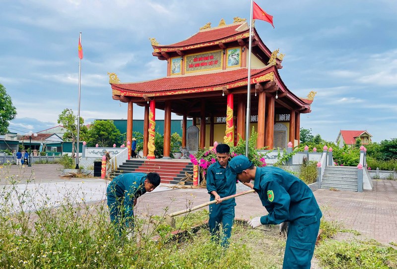 Anh-tin-bai