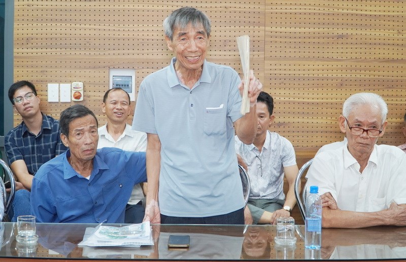 Anh-tin-bai