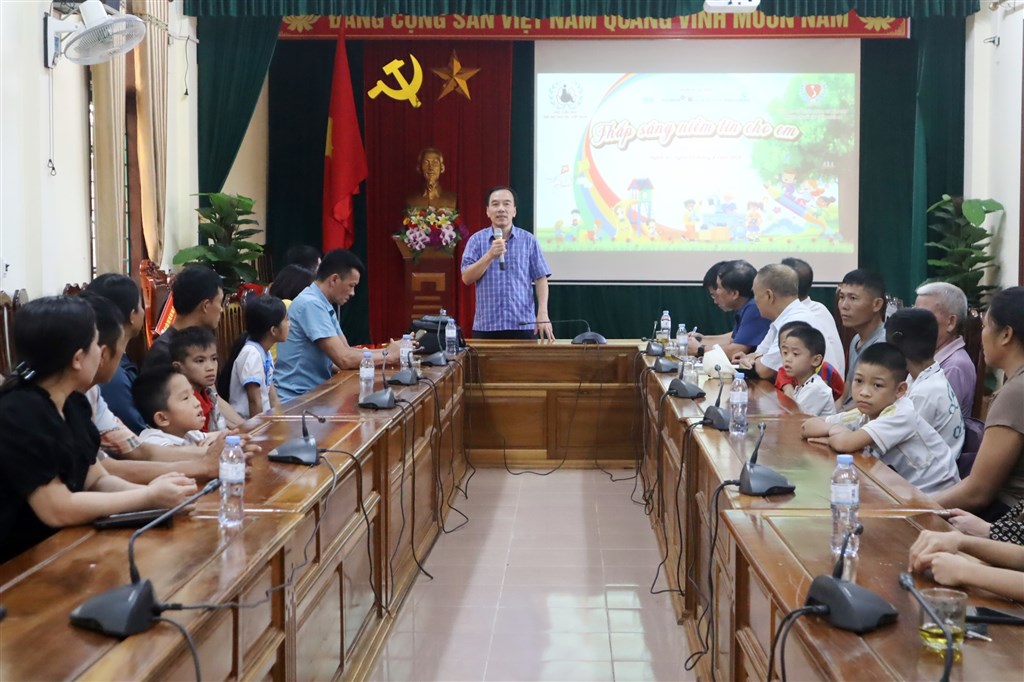 Anh-tin-bai