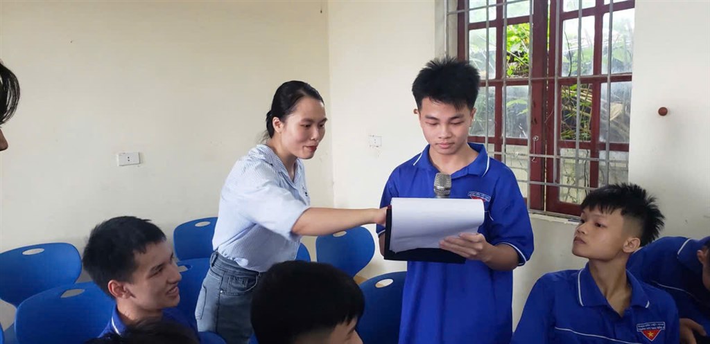Anh-tin-bai