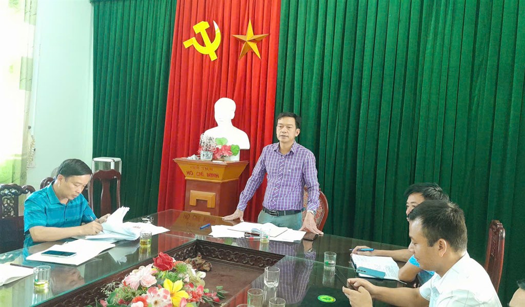 Anh-tin-bai
