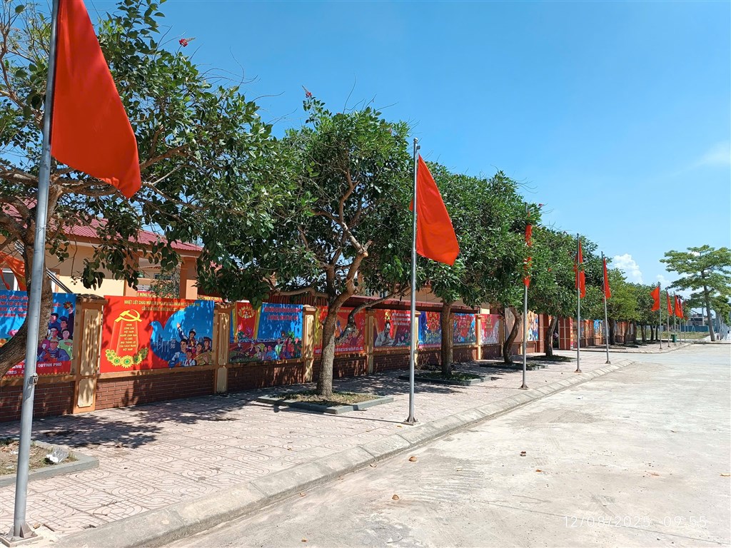 Anh-tin-bai